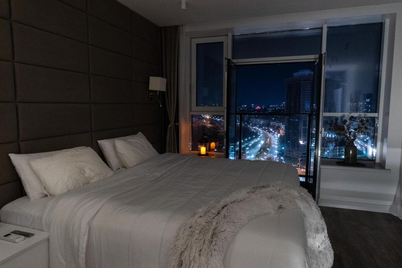 Victory-21 Luxury Apartment Center Kyiv Exterior photo