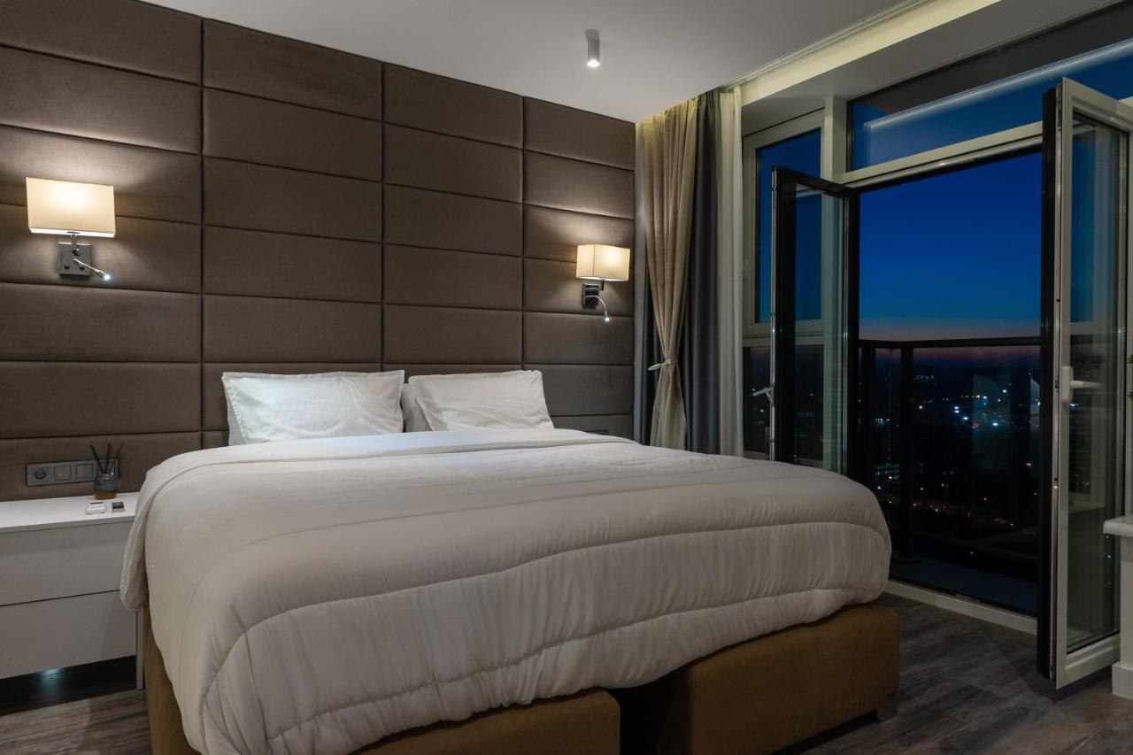 Victory-21 Luxury Apartment Center Kyiv Exterior photo